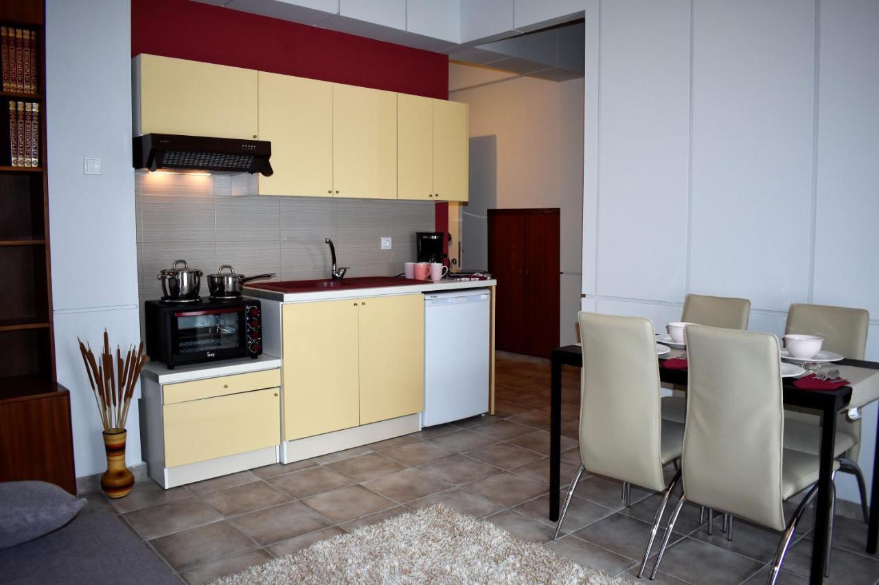 Cozy Apartments Комотини Экстерьер фото